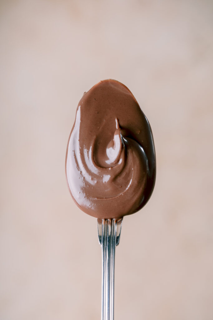 Cuillère de pâte à tartiner