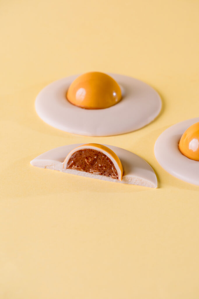 Oeuf au plat praliné Michel Belin chocolatier Albi